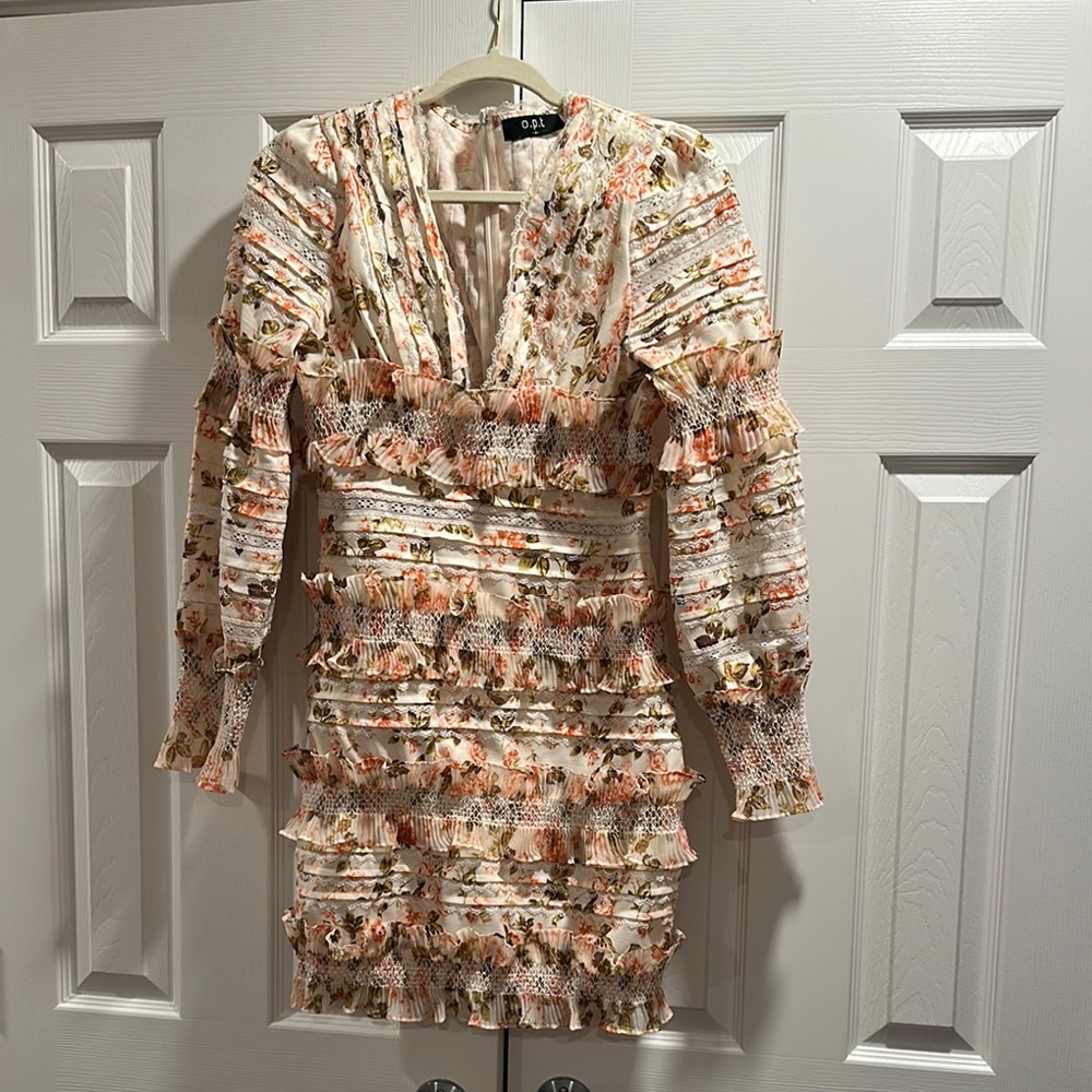 OAS Floral Knee Length Long Sleeve Dress in Cream and Pink